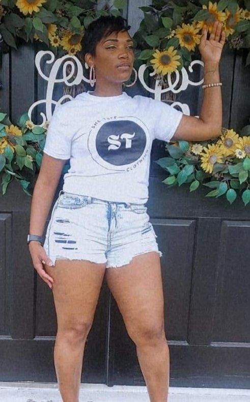 WHITE/BLACK SHE TUFF SHIRT